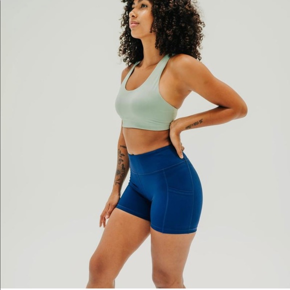 SOLD! SENITA - High Waisted Rio Shorts - XS - Picture 2 of 4